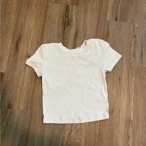 Aritzia TNA ribbed tee